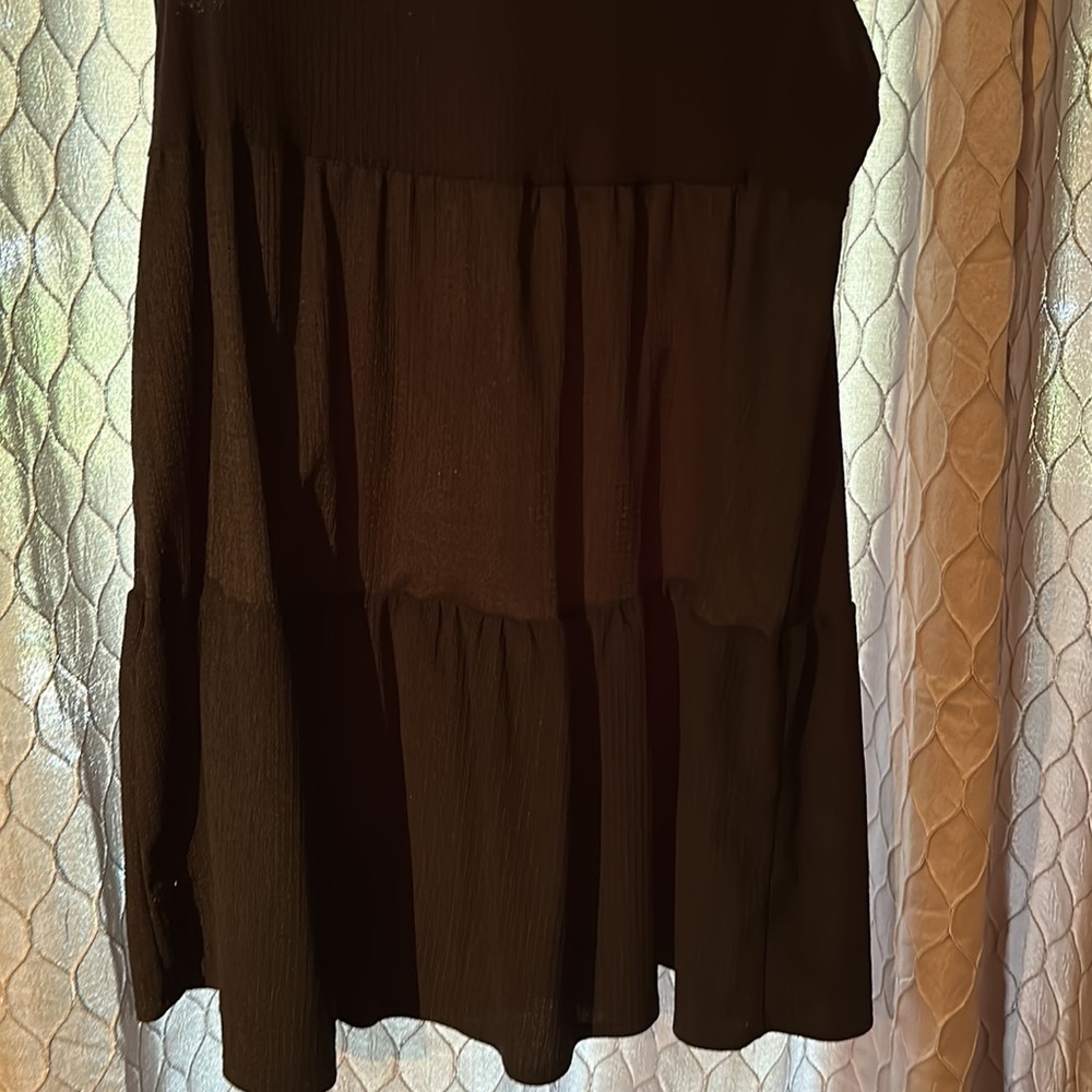 Black dress - Picture 3 of 3